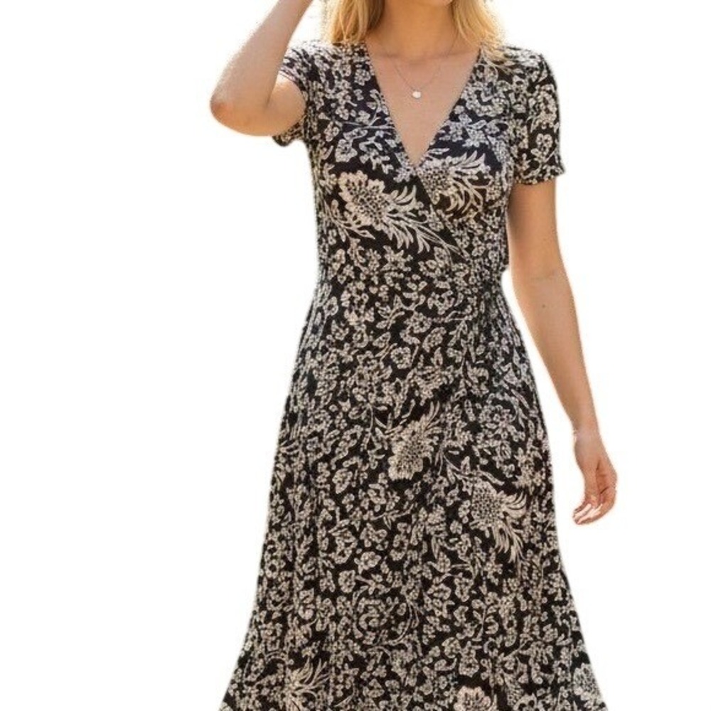 Attention Wrap Dress Women Large Black White Floral Short Sleeve V-Neck Stretchy